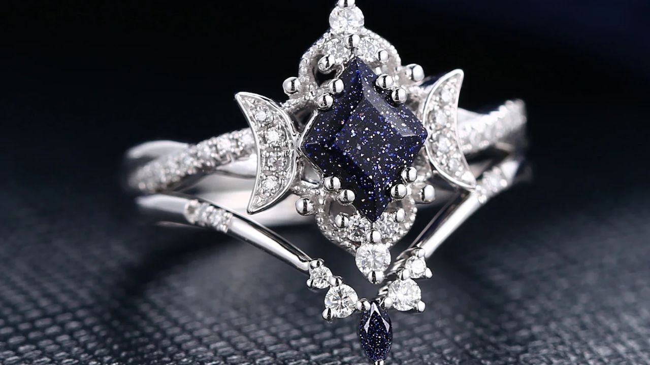 The Night Sky on Your Finger: Learn about the Allure of Blue Sandstone